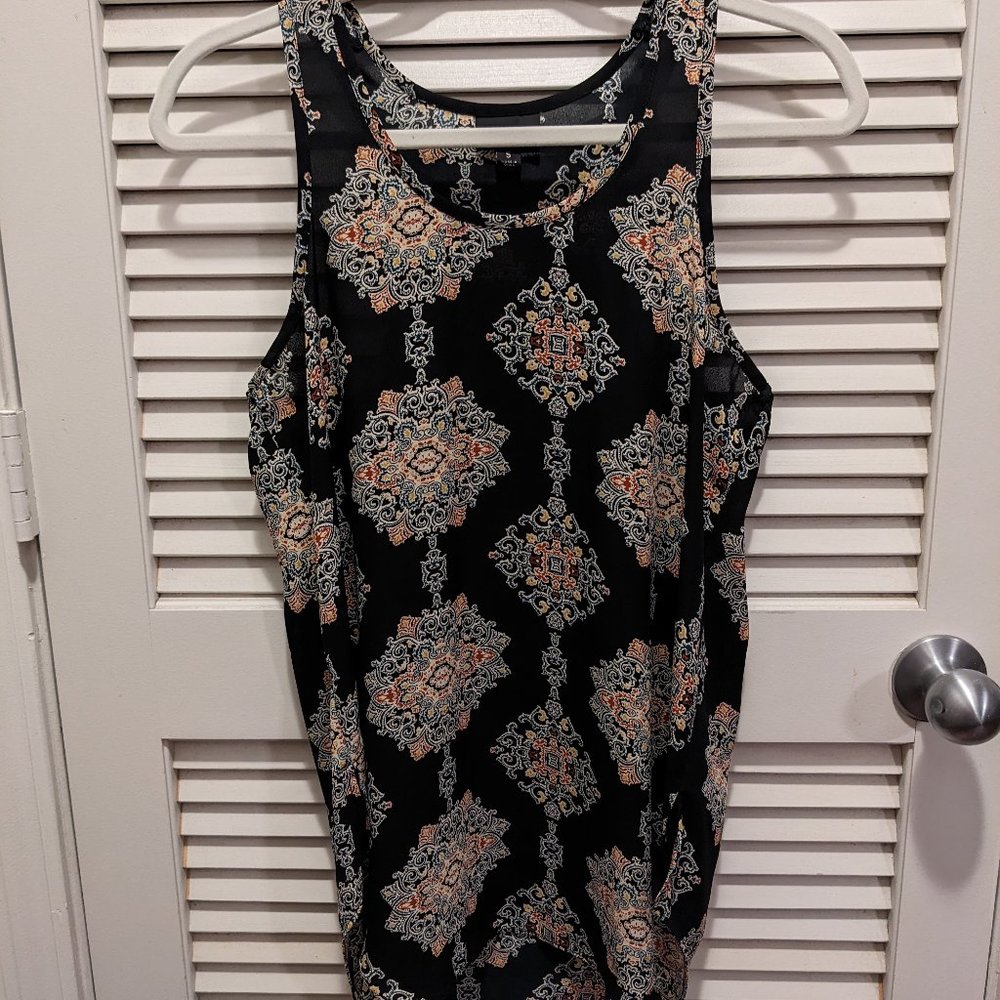 Mossimo Tunic Top Black Moroccan Medallion Pattern Women's Sm Summer Lightweight